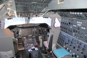 Longreach - QANTAS Founders Museum 747 cockpit