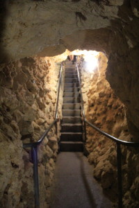 Entrance to Victoria Fossil Cave
