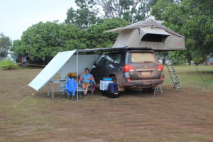 Camping at Merluna Station